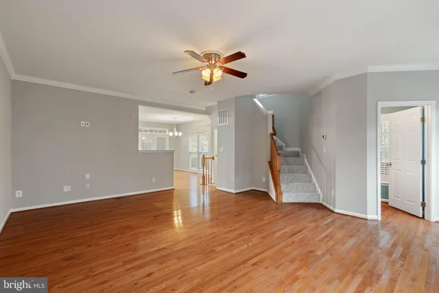 $525,000 | 2116 Abbottsbury Way, Woodbridge, VA 22191