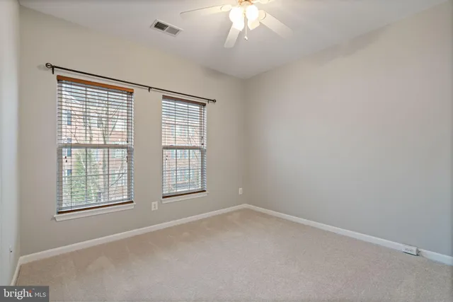 $525,000 | 2116 Abbottsbury Way, Woodbridge, VA 22191