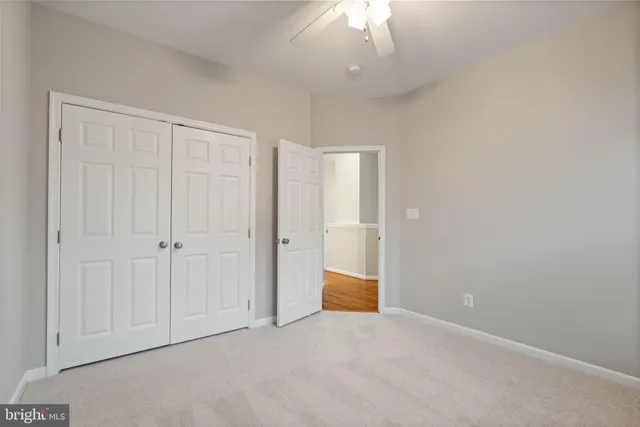 $525,000 | 2116 Abbottsbury Way, Woodbridge, VA 22191