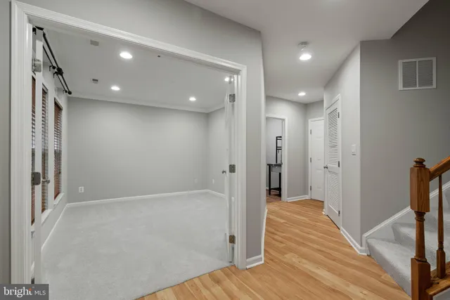 $525,000 | 2116 Abbottsbury Way, Woodbridge, VA 22191