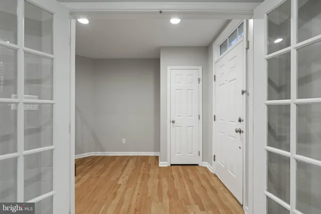 $525,000 | 2116 Abbottsbury Way, Woodbridge, VA 22191