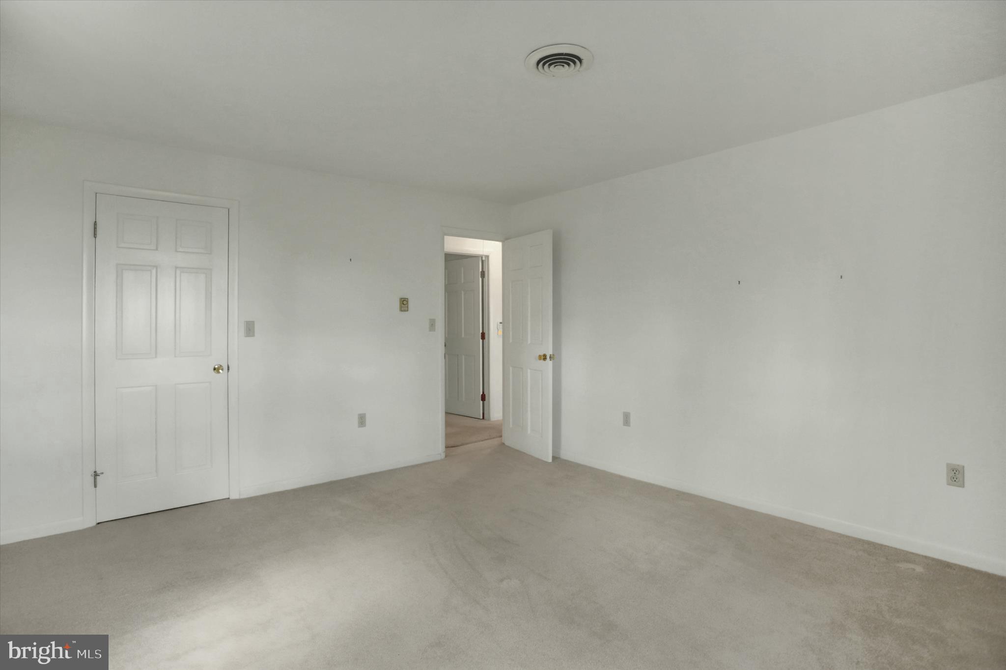 232 Mt Union Road Fayetteville, PA 17222 - Photo 27 of 39 Second bedroom