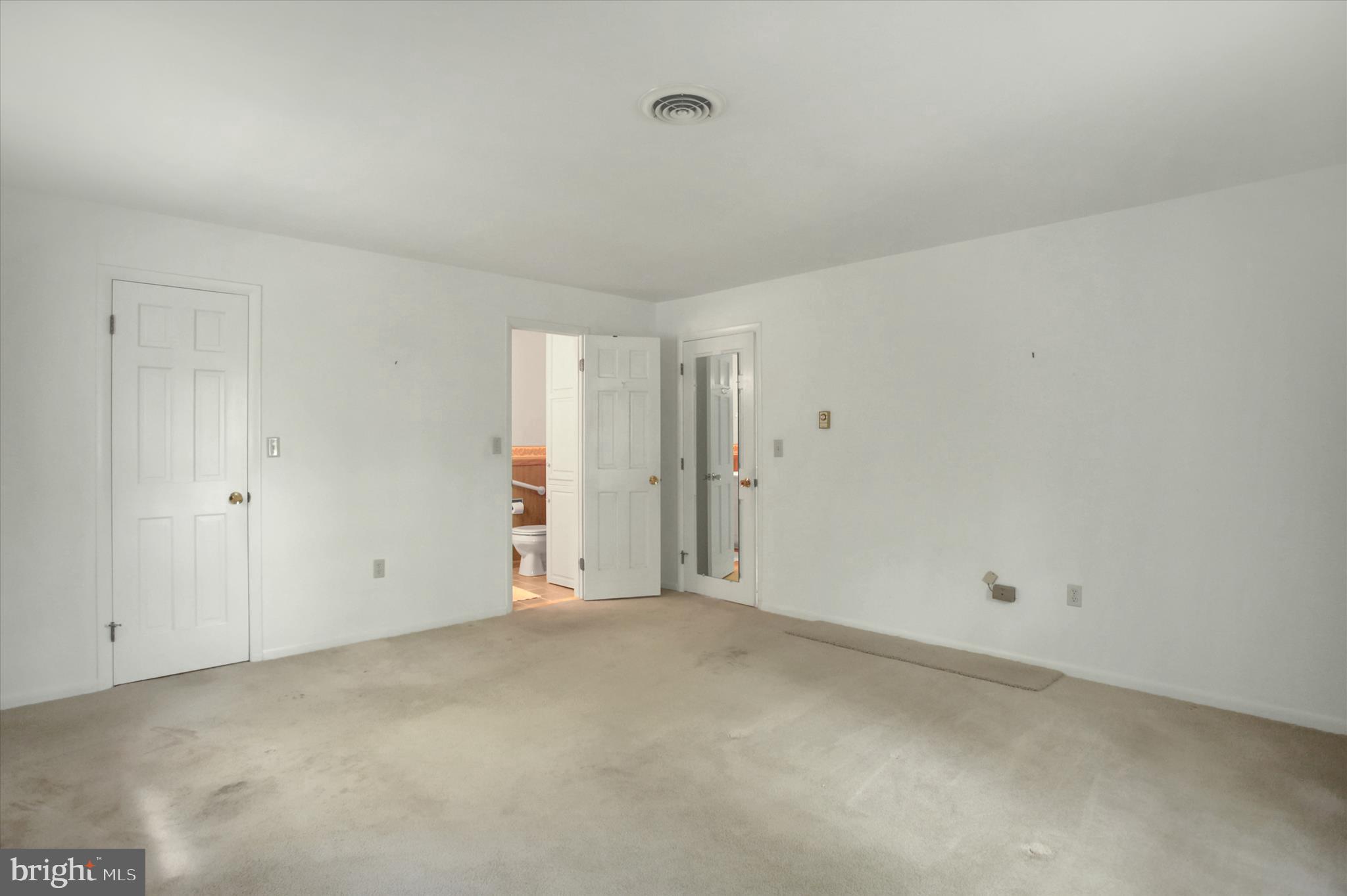 232 Mt Union Road Fayetteville, PA 17222 - Photo 29 of 39 Primary Suite