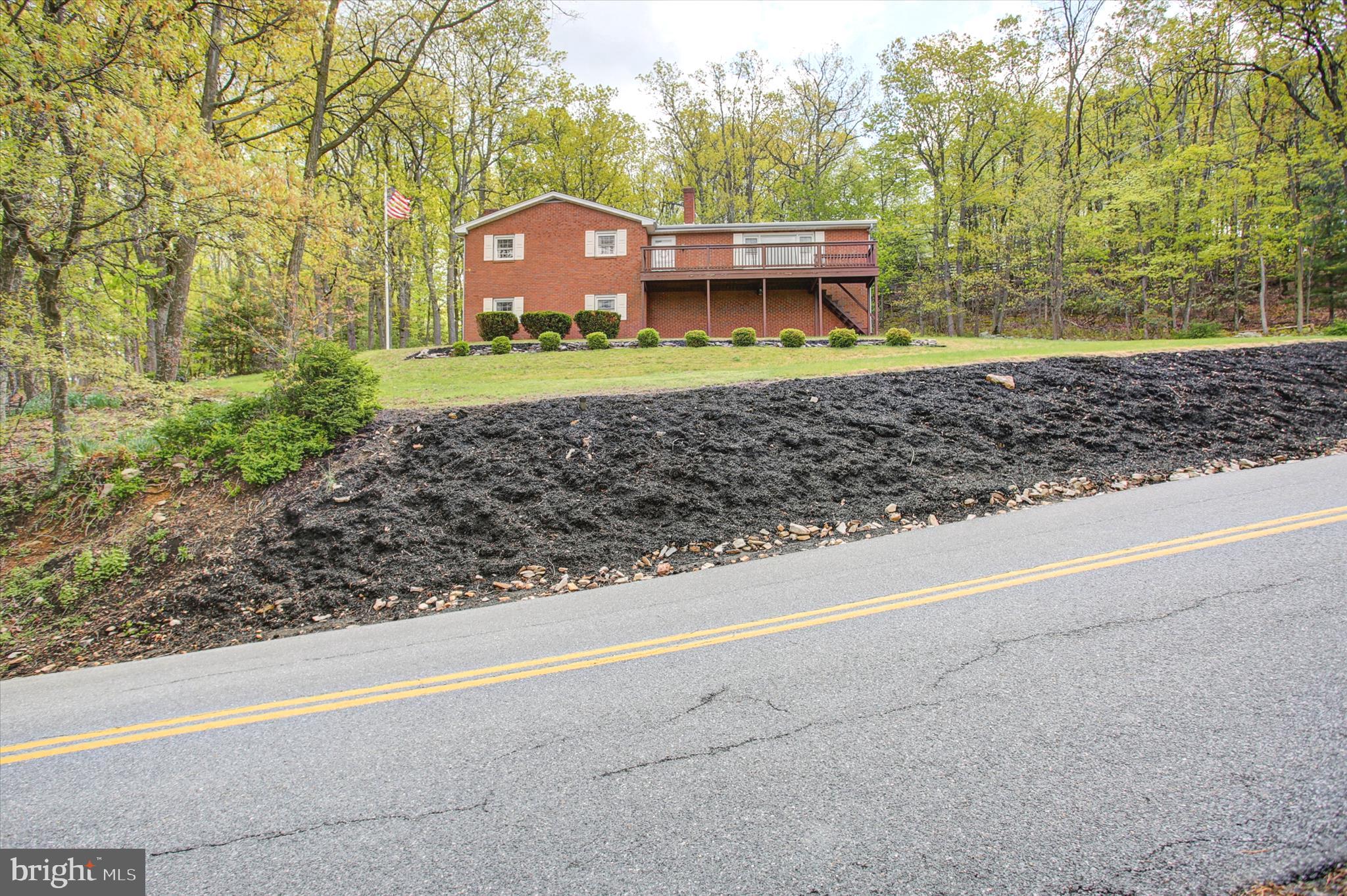 232 Mt Union Road Fayetteville, PA 17222 - Photo 3 of 39