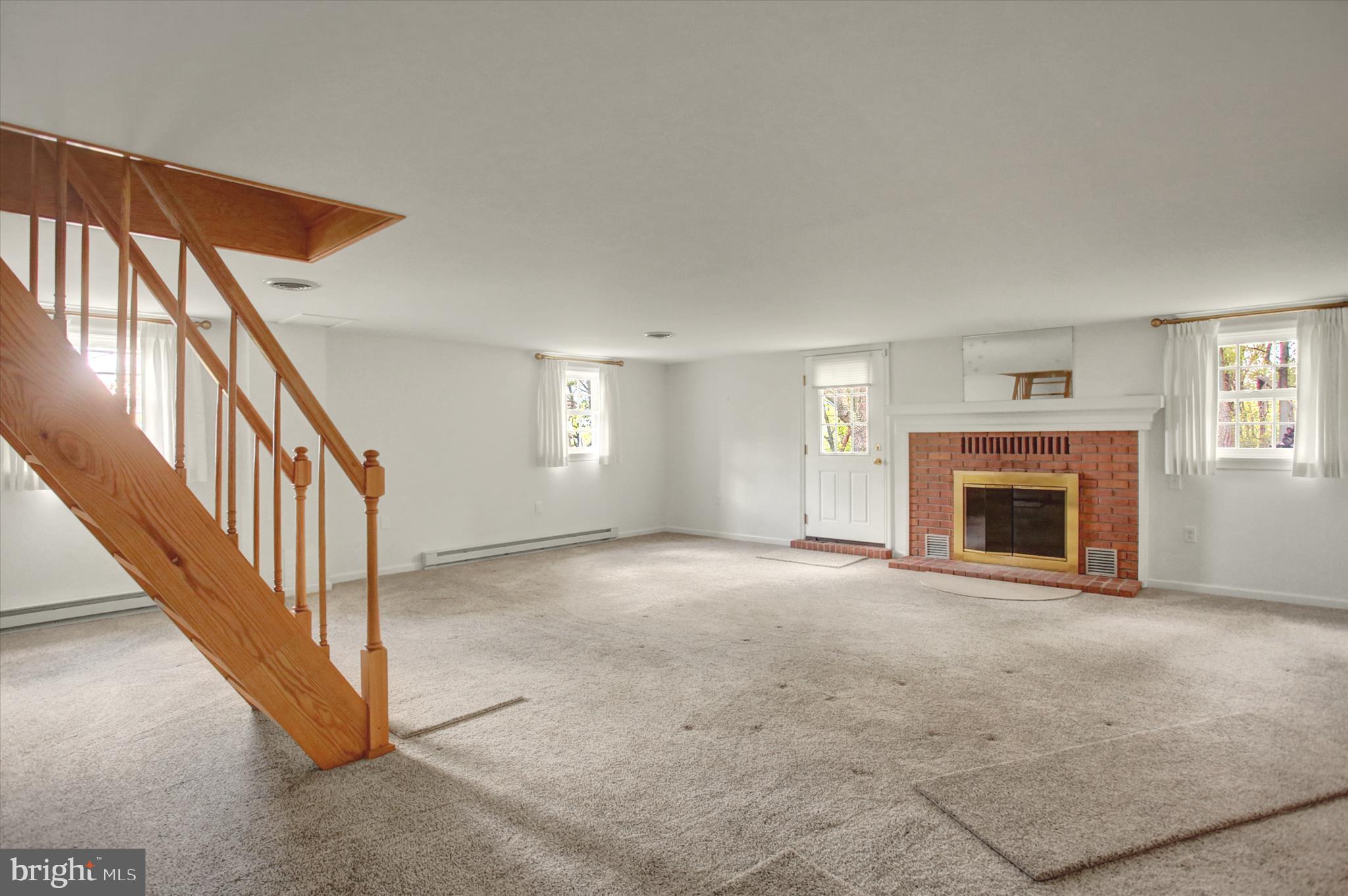 232 Mt Union Road Fayetteville, PA 17222 - Photo 7 of 39 Main floor family room