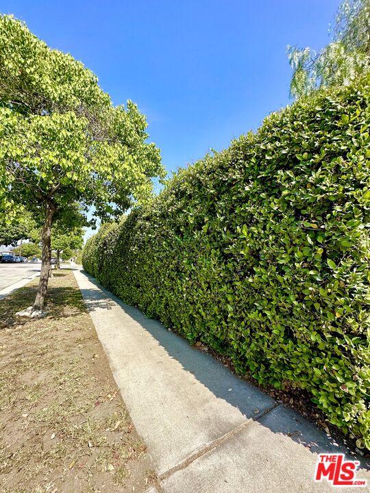 Undisclosed Address Azusa, CA 91702 - Photo 4 of 31 a view of a garden