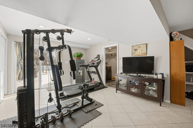 41 Woodland Road Bloomfield, NJ 07003 - Photo 23 of 30