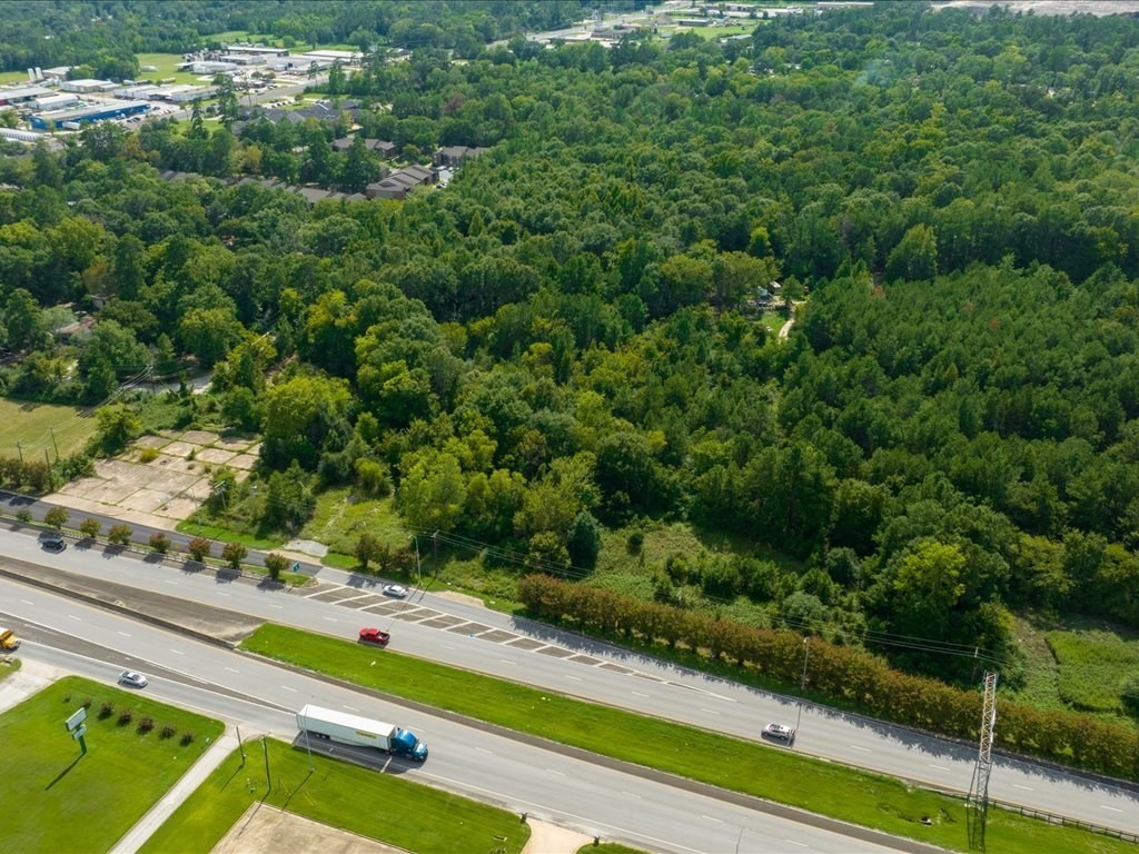 601 North John Redditt Drive Lufkin, TX 75904 - Photo 5 of 13 a view of a yard with a table and chairs