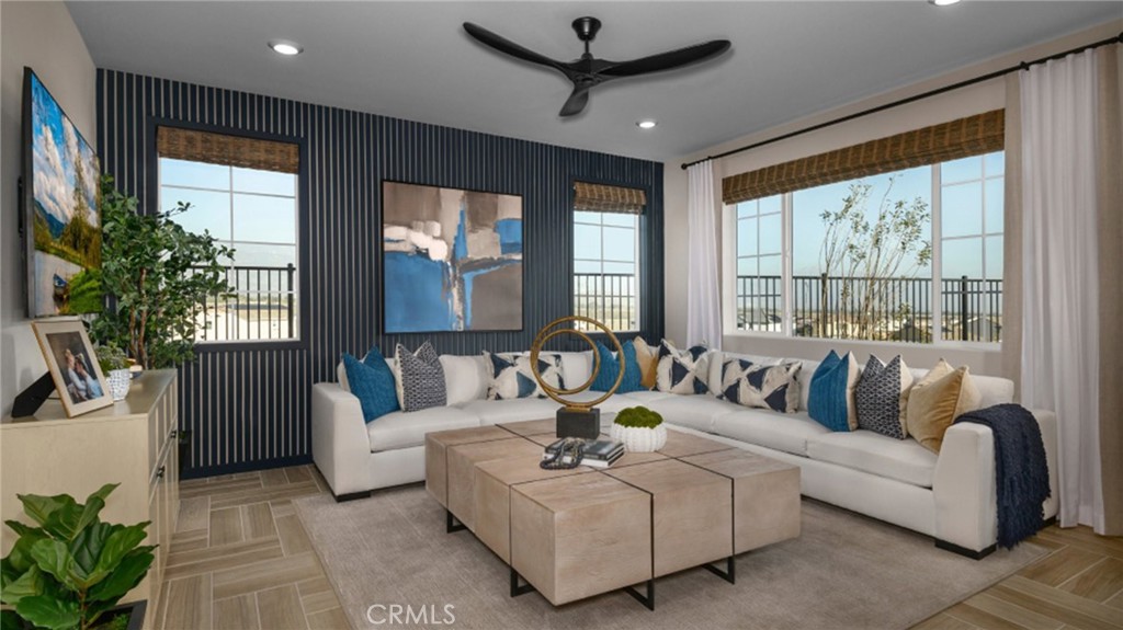 2435 Gunner Ridge Way Rialto, CA 92377 - Photo 6 of 28