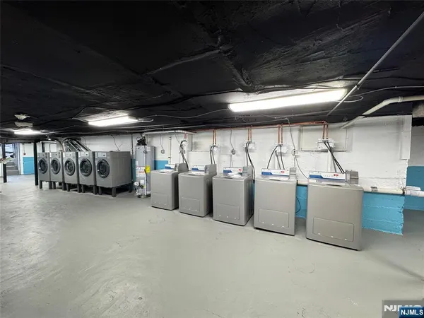 a view of a storage & utility room