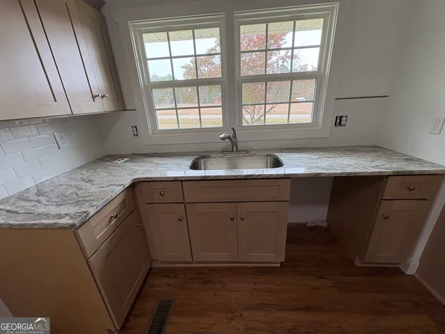 $199,900 | 26 Jarrell Drive, Eastman, GA 31023