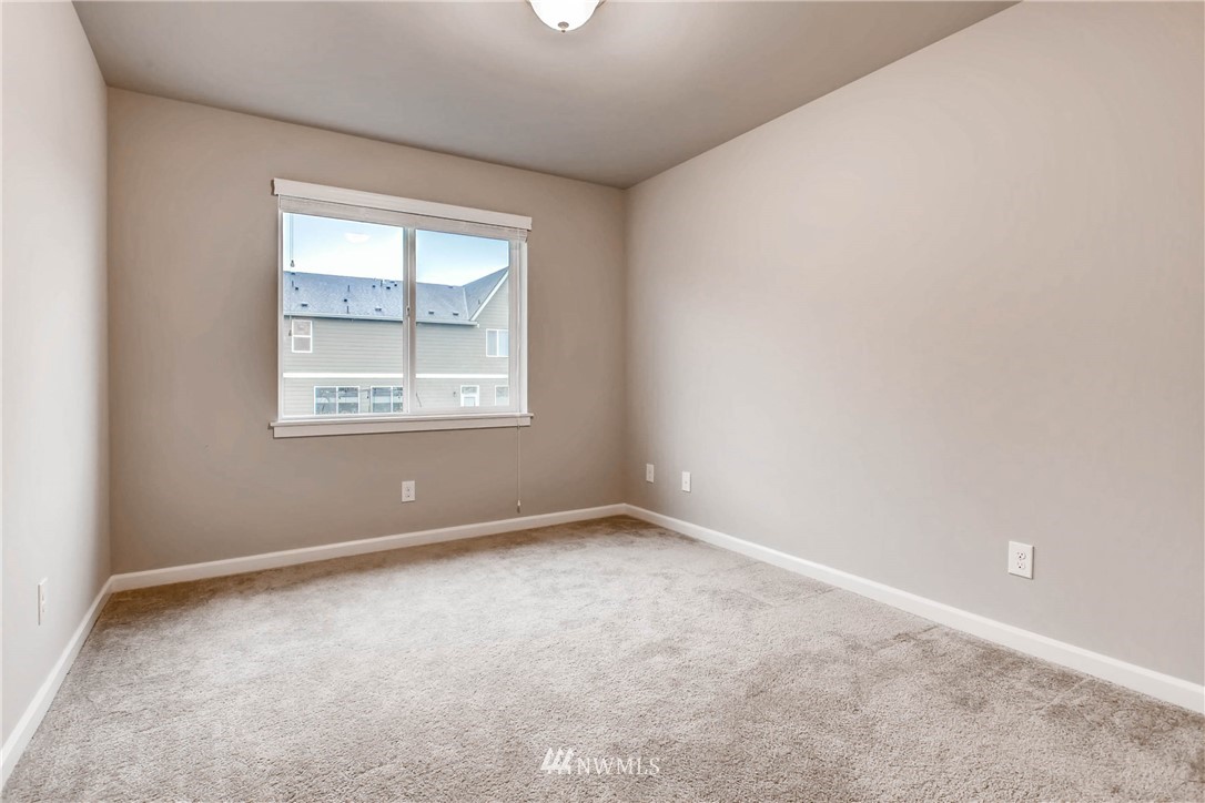5601 Northeast 9th Street Renton, WA 98059 - Photo 15 of 23