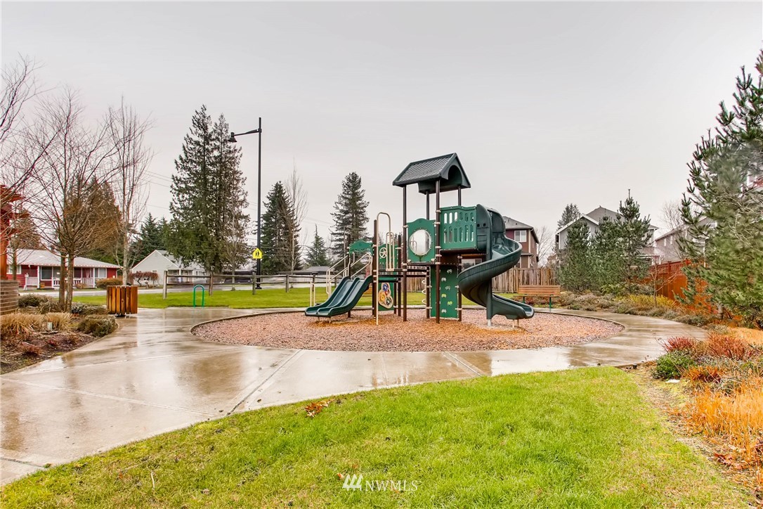 5601 Northeast 9th Street Renton, WA 98059 - Photo 22 of 23