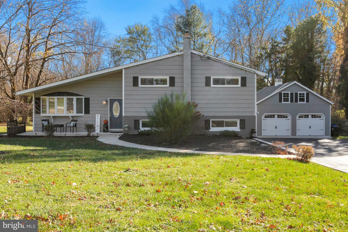 906 Valley Road Blue Bell, PA 19422 - Photo 1 of 36 Welcome Home!