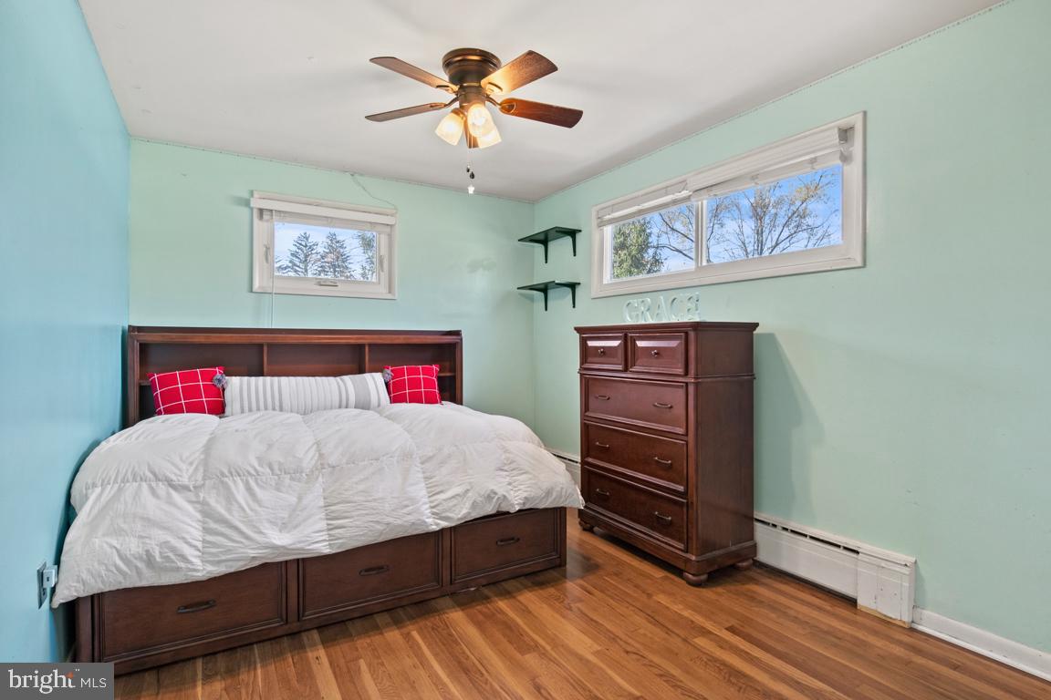 906 Valley Road Blue Bell, PA 19422 - Photo 23 of 36 3rd bedroom