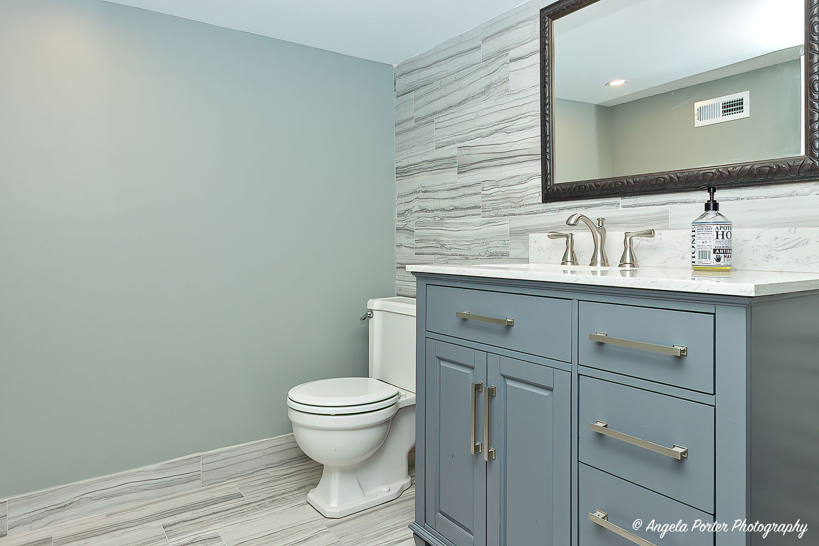 407 Ivy Road Island Lake, IL 60042 - Photo 21 of 26 Gallery Image 21