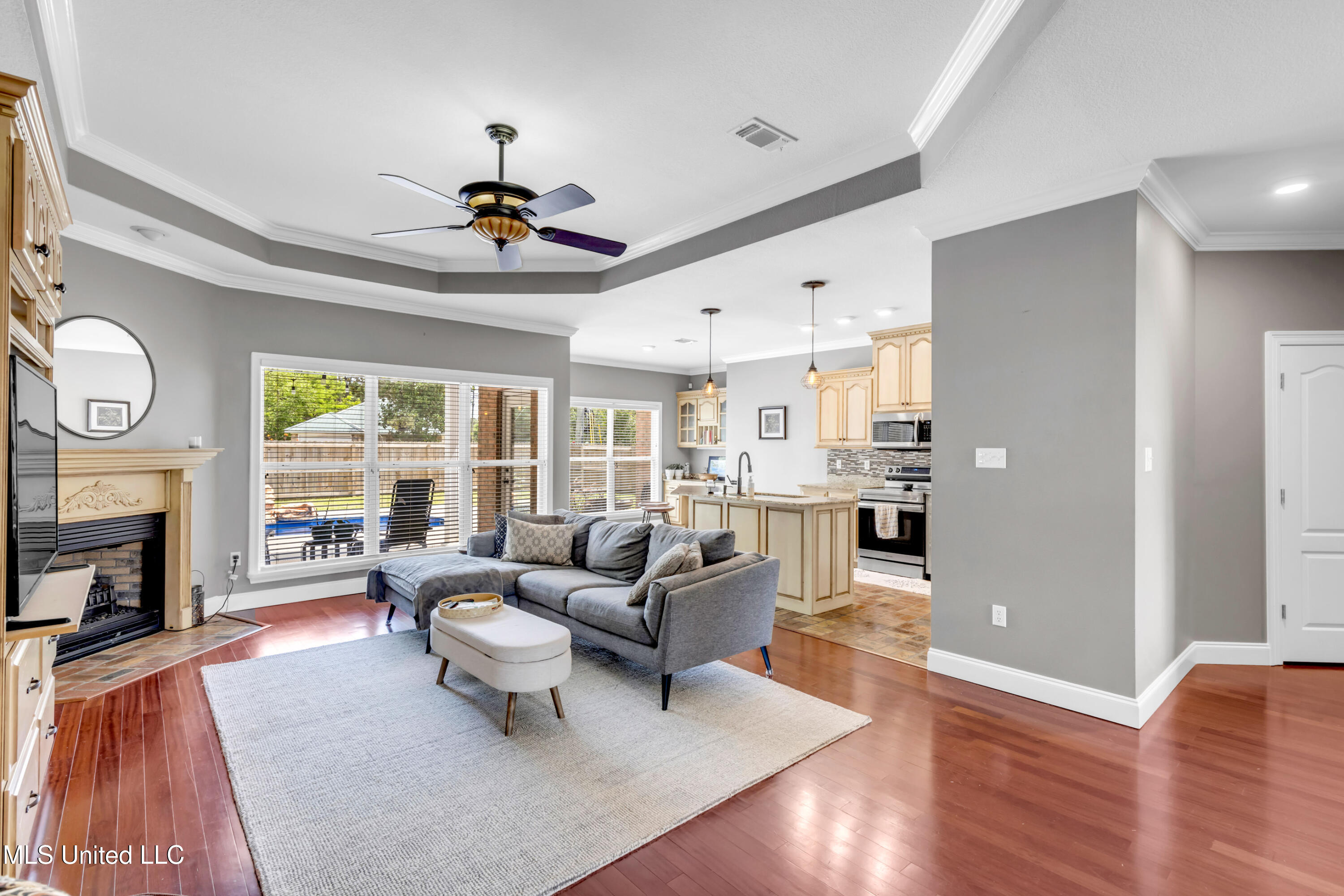 7833 Rue Morgan Ocean Springs, MS 39564 - Photo 7 of 40 7833RueMorgan-13