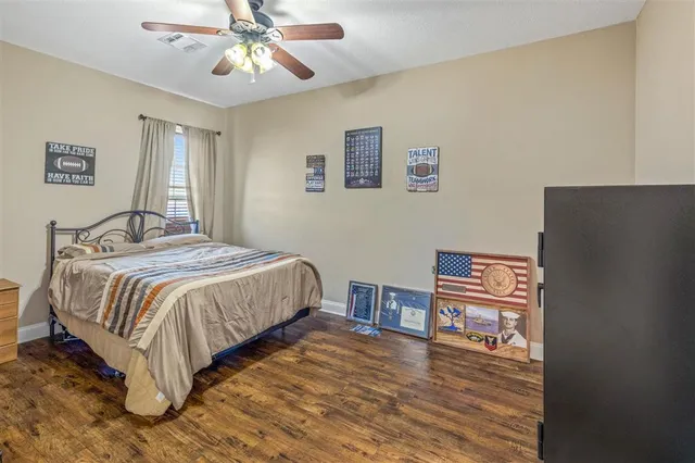 $297,500 | 607 Chestnut Street, Iowa, LA 70647