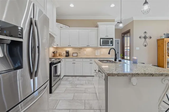 $297,500 | 607 Chestnut Street, Iowa, LA 70647