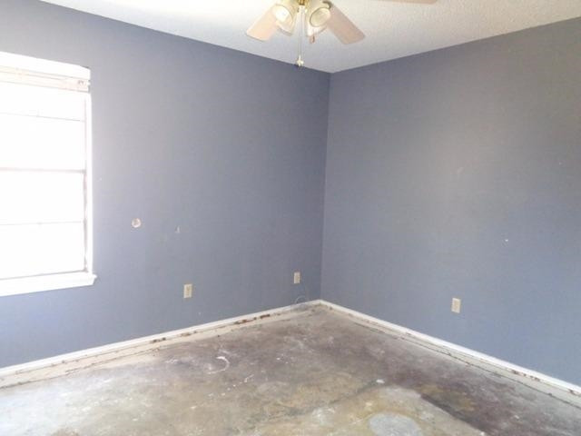 3907 Ridgeway Drive Plainview, TX 79072 - Photo 7 of 10 Photo 7