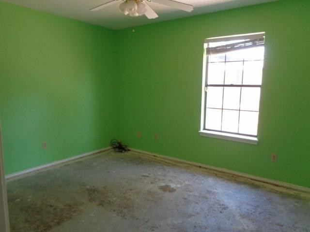 3907 Ridgeway Drive Plainview, TX 79072 - Photo 8 of 10 Photo 8