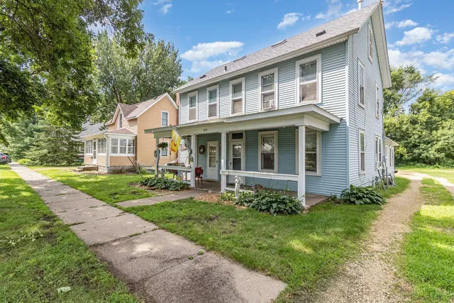 $409,900 | 656 2nd Street North, Bayport, MN 55003