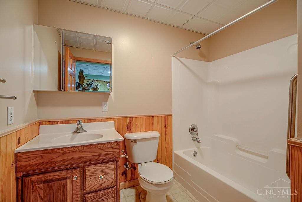 23246 Mt Pleasant Road Lawrenceburg, IN 47025 - Photo 37 of 49 Gallery Image 37