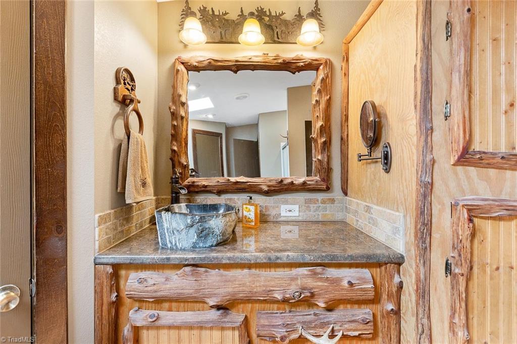 6081 Eaton Road Walnut Cove, NC 27052 - Photo 14 of 27 Gallery Image 14