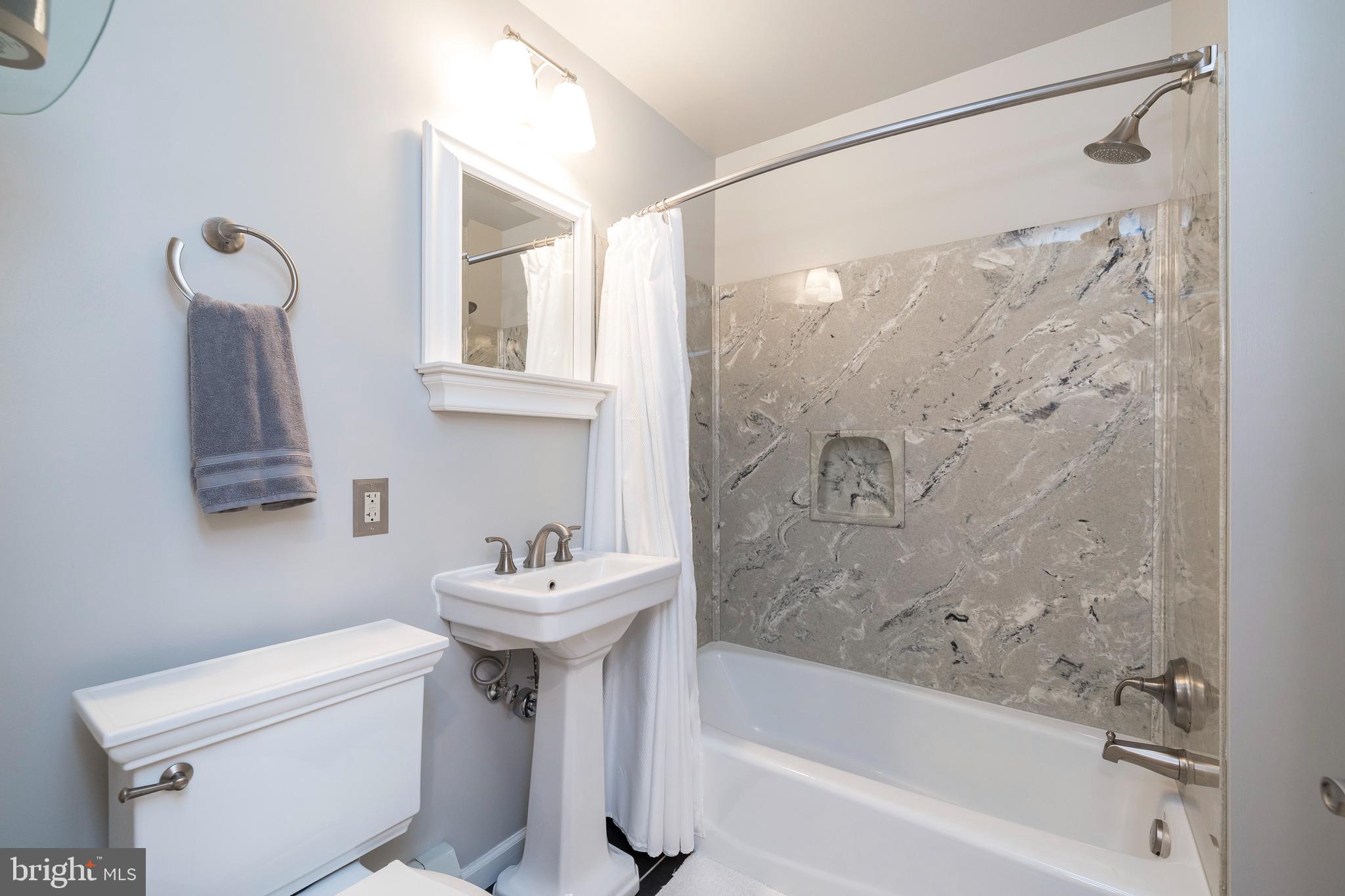 947 West Valley Road Pottstown, PA 19464 - Photo 23 of 36 Newly remodeled hall bath