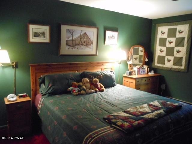 2370 Eagle Path Bushkill, PA 18324 - Photo 15 of 18 Gallery Image 15
