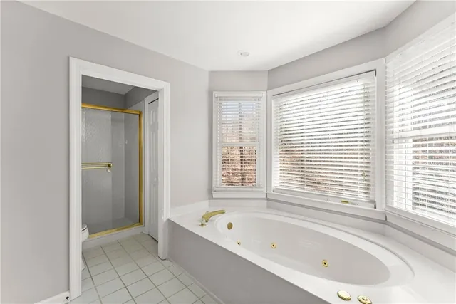 $799,900 | 3523 Lighthouse Lane, Gainesville, GA 30504