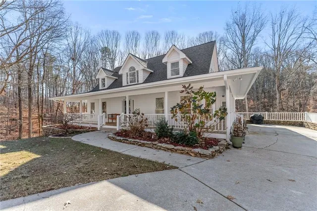 $799,900 | 3523 Lighthouse Lane, Gainesville, GA 30504