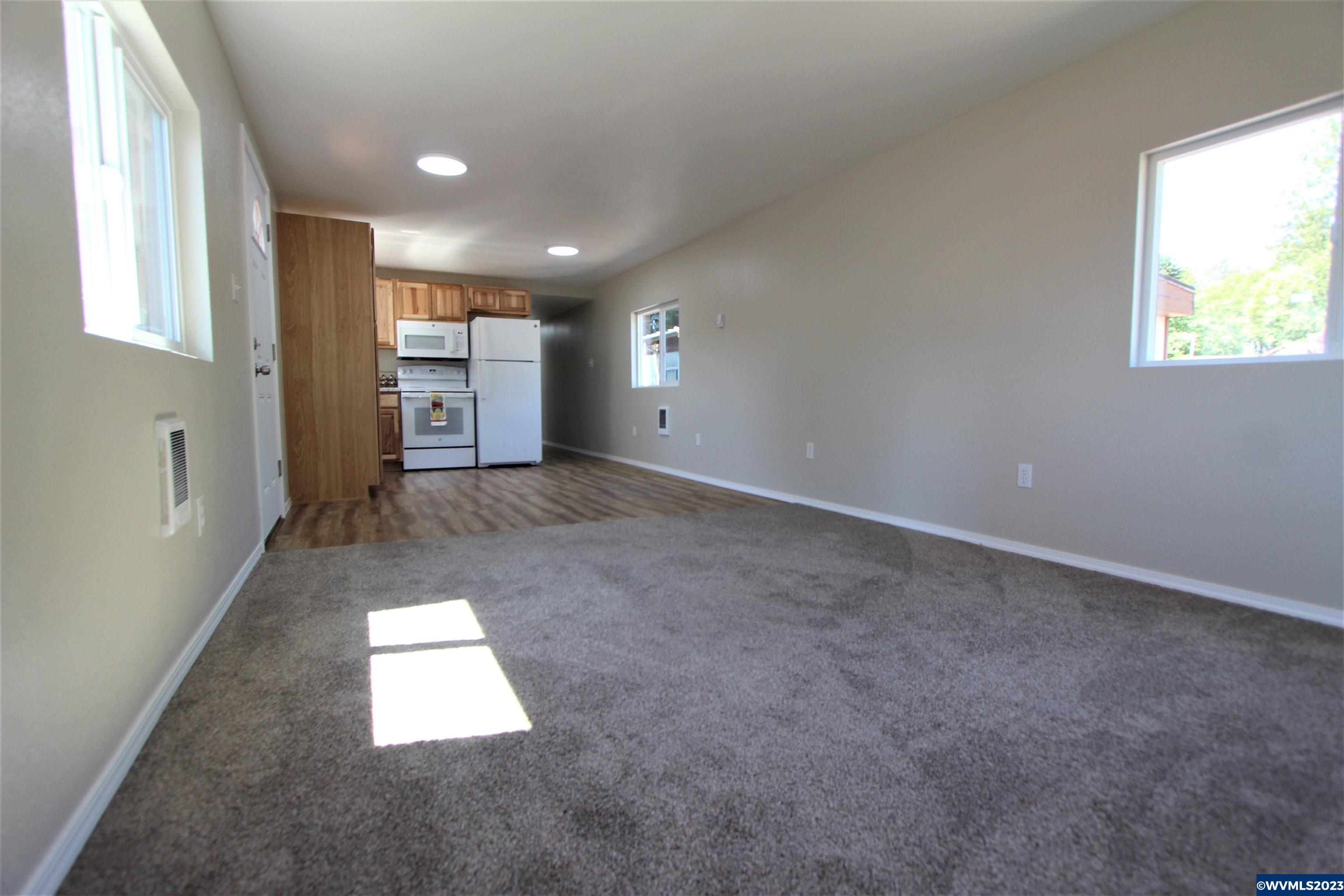 2010 Southwest 3rd Street, Unit 13 Corvallis, OR 97333 - Photo 4 of 20