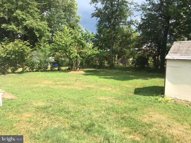 9709 Dilston Road Silver Spring, MD 20903 - Photo 4 of 10 Gallery Image 4