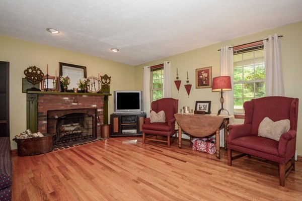 52 Bacon Hill Road Spencer, MA 01562 - Photo 12 of 28 Gallery Image 12