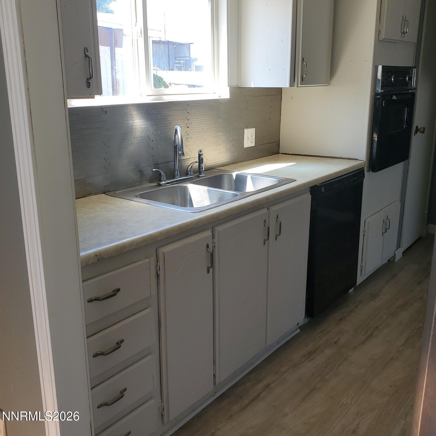 440 N Street Hawthorne, NV 89415 - Photo 11 of 34