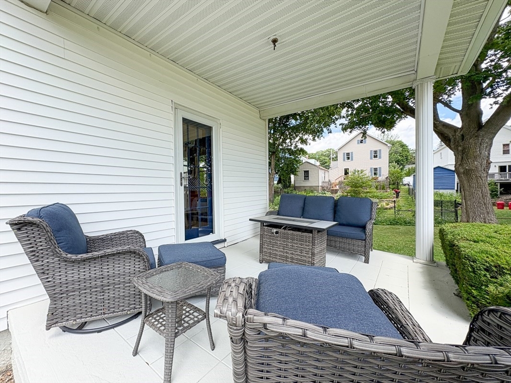 262 Chestnut Street Gardner, MA 01440 - Photo 31 of 39