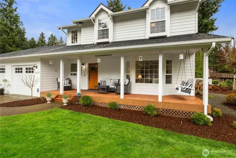 $1,150,000 | 15511 133rd Avenue East, Puyallup, WA 98374