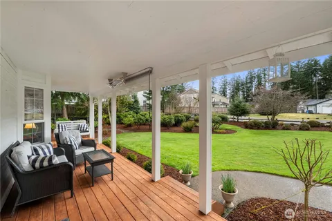 $1,038,000 | 15511 133rd Avenue East, Puyallup, WA 98374