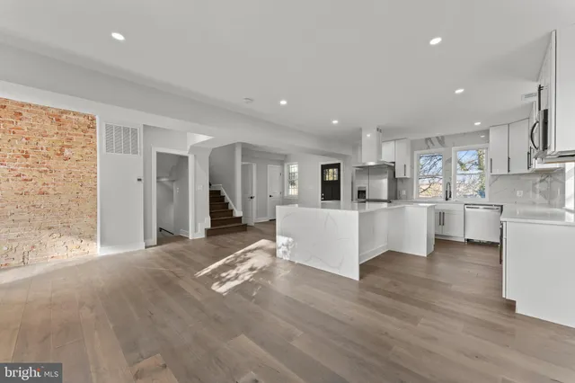 $930,000 | 33 Nicholson Street Northwest, Washington, DC 20011