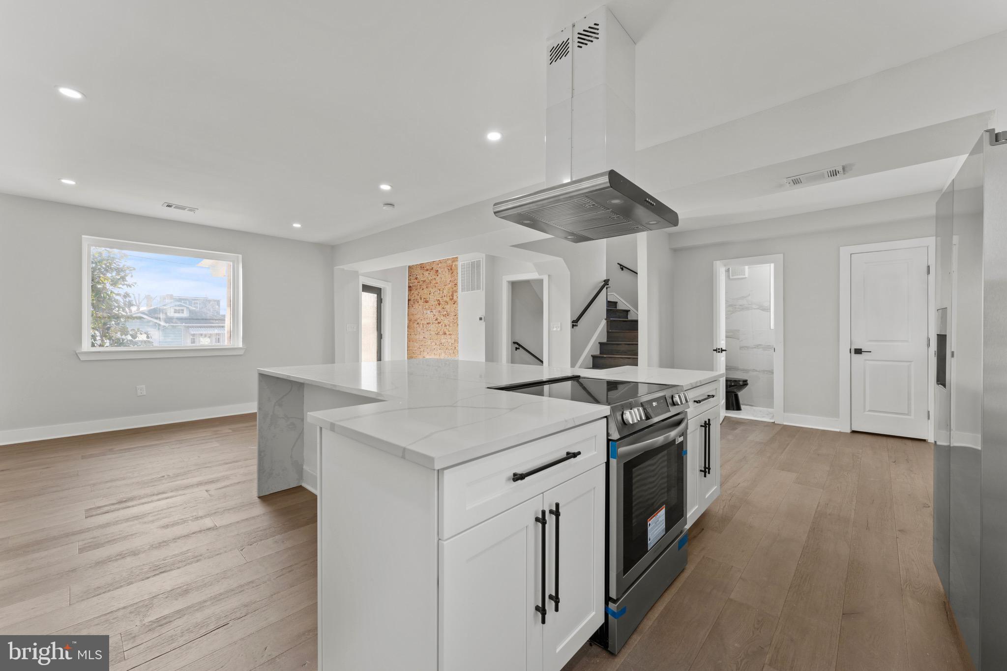 33 Nicholson Street Northwest Washington, DC 20011 - Photo 17 of 59