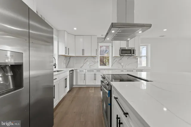 $930,000 | 33 Nicholson Street Northwest, Washington, DC 20011