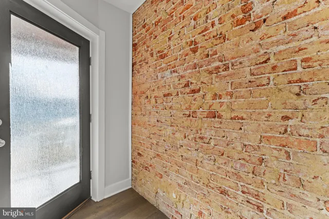 $930,000 | 33 Nicholson Street Northwest, Washington, DC 20011