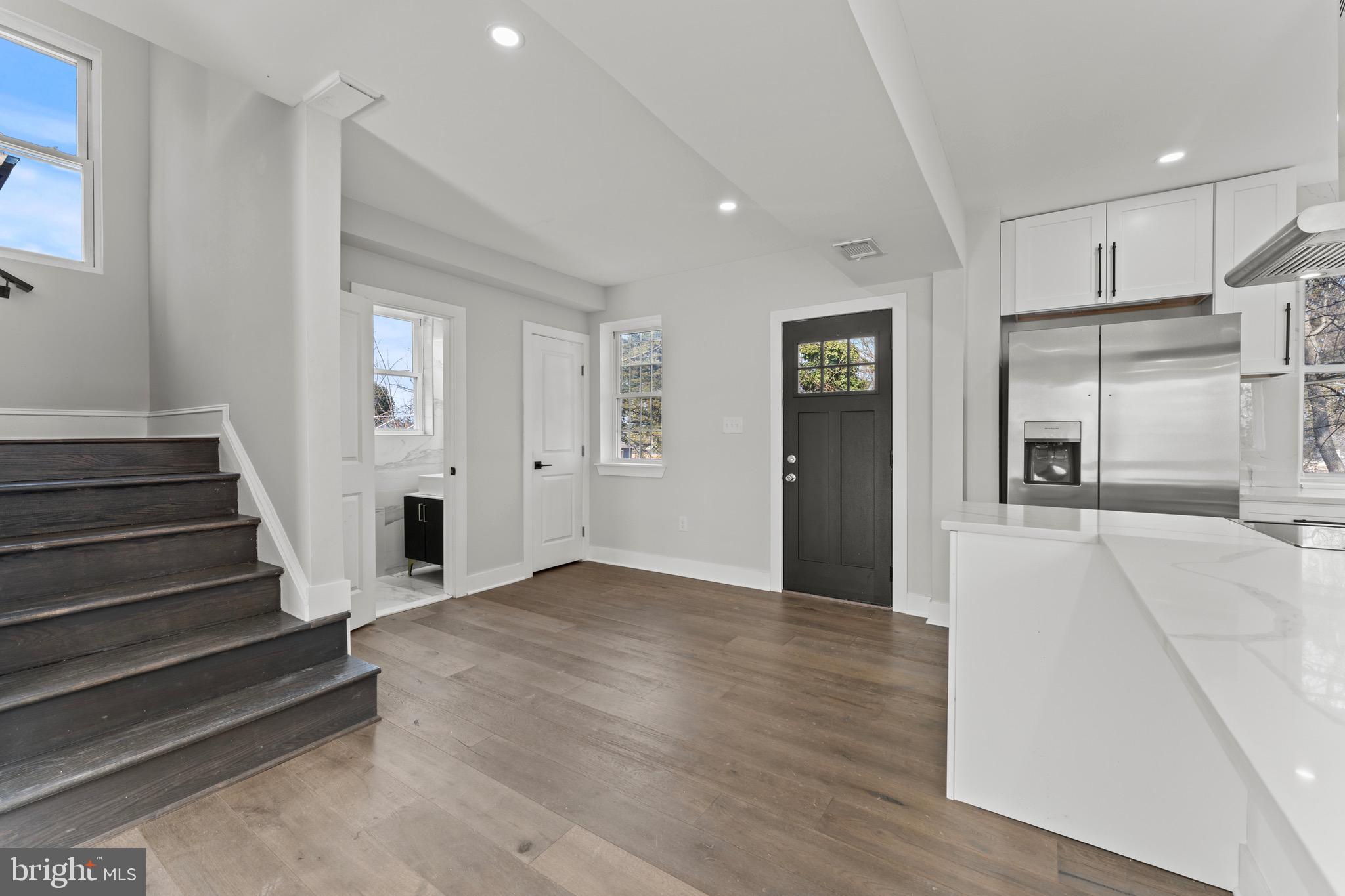 33 Nicholson Street Northwest Washington, DC 20011 - Photo 7 of 59 Main Level