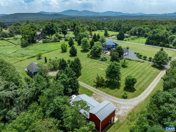 $1,625,000 | 7520-7522 Greenwood Station Road, Greenwood, VA 22943