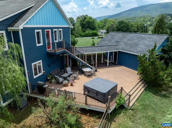 $1,625,000 | 7520-7522 Greenwood Station Road, Greenwood, VA 22943