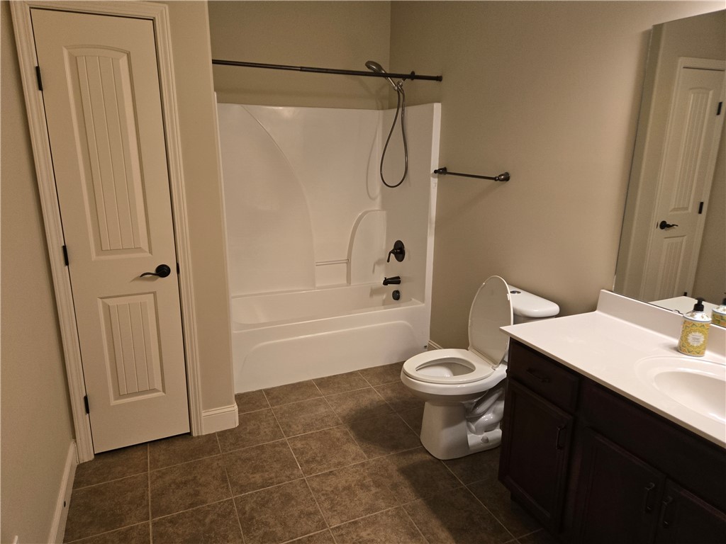 304 Knoll View Drive Seneca, SC 29678 - Photo 17 of 36 This clean and functional bathroom offers essential amenities for daily routines.