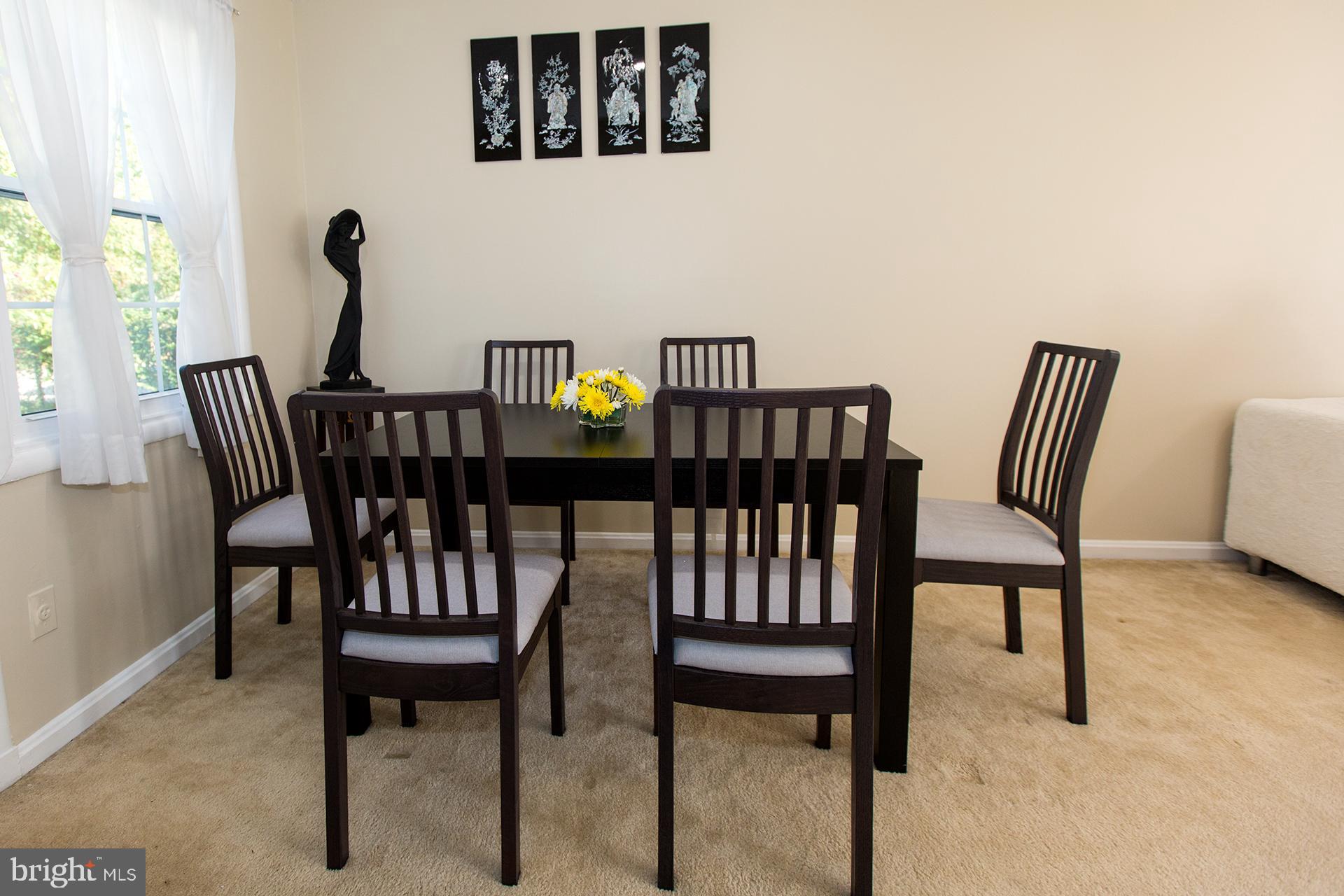 13217 Holdridge Road Silver Spring, MD 20906 - Photo 6 of 30 Dinning Room