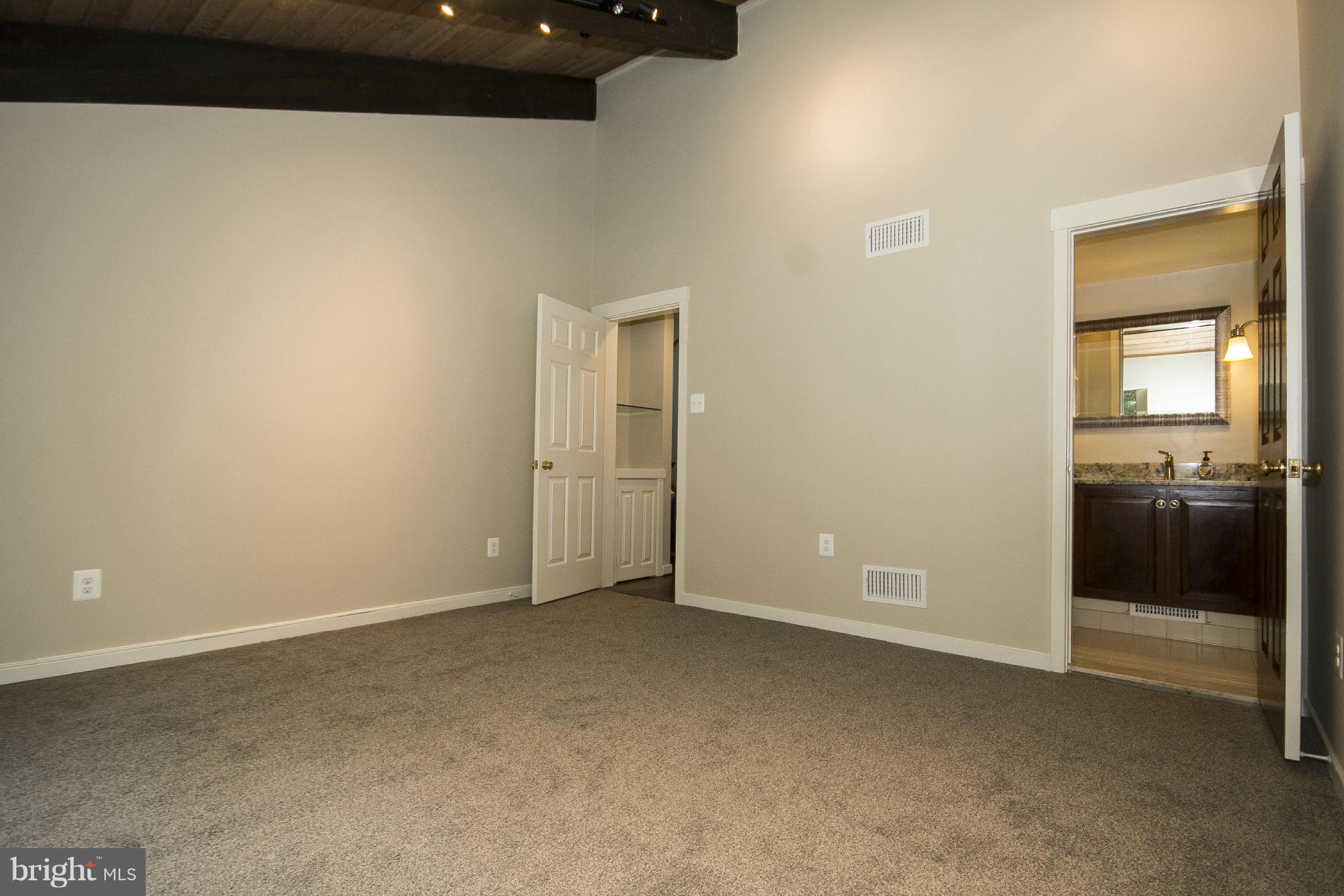 2520 Stone Mill Road Pikesville, MD 21208 - Photo 14 of 30 Family Room or Library