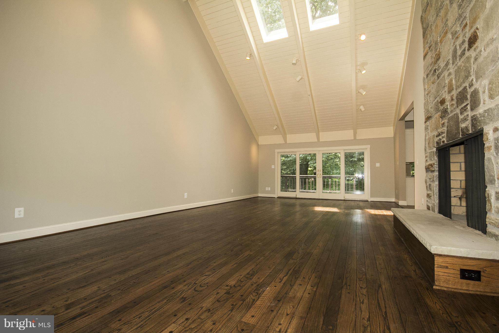 2520 Stone Mill Road Pikesville, MD 21208 - Photo 3 of 30 Living Room